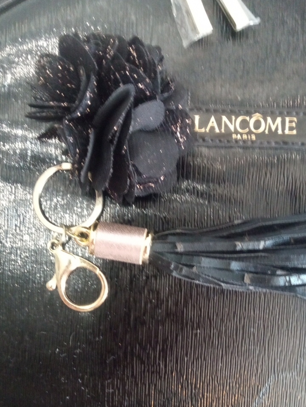 LANCOME ROUND MAKE UP BAG - Picture 8 of 12